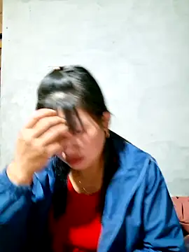 Snapshot of diamond-- chatting on 11.05.25 diamond-- online show from 11.05.25