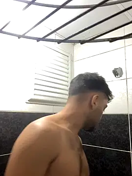 Snapshot of astoperaa chatting on 09.21.25 astoperaa online show from 09.21.25