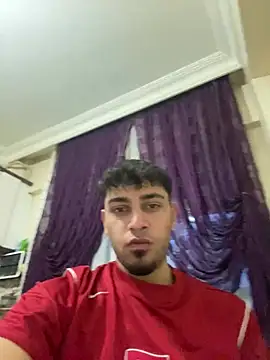 Snapshot of astoperaa chatting on 03.18.26 astoperaa online show from 03.18.26