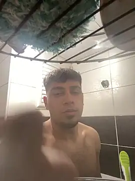 Snapshot of astoperaa chatting on 03.30.26 astoperaa online show from 03.30.26