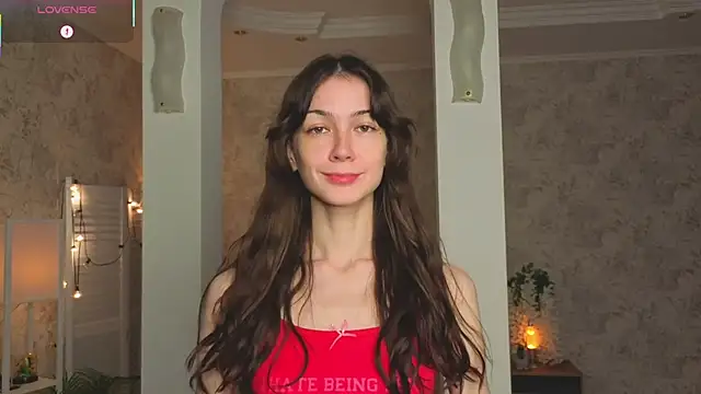 Snapshot of ReneeLippeatt chatting on 10.16.25 ReneeLippeatt online show from 10.16.25