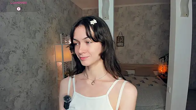 ReneeLippeatt online show from 11.13.25