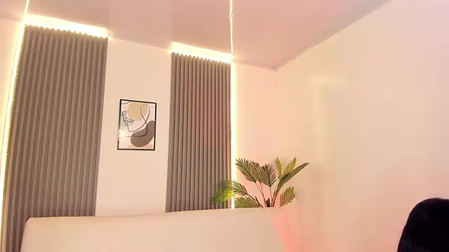 Snapshot of amaraa_lewiis chatting on 10.02.25 amaraa lewiis online show from 10.02.25