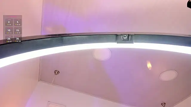 Snapshot of amaraa_lewiis chatting on 10.25.25 amaraa lewiis online show from 10.25.25