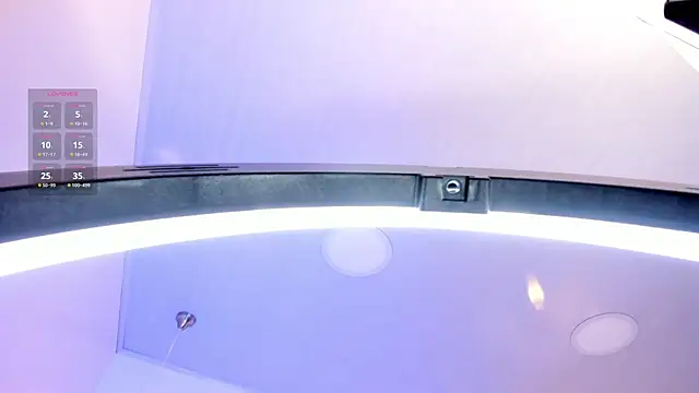 Snapshot of amaraa_lewiis chatting on 10.30.25 amaraa lewiis online show from 10.30.25