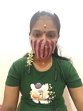 Snapshot of Tamil_Yalini12 chatting on 10.02.25 Tamil Yalini12 online show from 10.02.25