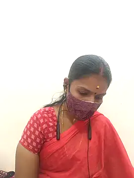 Snapshot of Tamil_Yalini12 chatting on 11.03.25 Tamil Yalini12 online show from 11.03.25