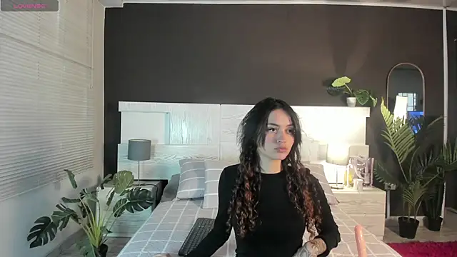 Camila Nyx online show from 12.02.25