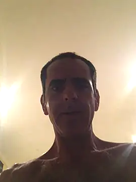 Snapshot of tiago1981pt chatting on 11.02.25 tiago1981pt online show from 11.02.25