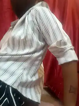 Mansi01 online show from 10.05.25