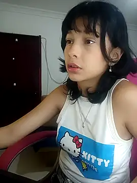 Snapshot of xoxo_milk chatting on 10.26.25 xoxo milk online show from 10.26.25