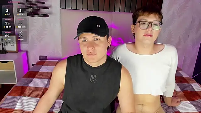 Snapshot of Boy2Boy_Aheat chatting on 09.26.25 Boy2Boy Aheat online show from 09.26.25