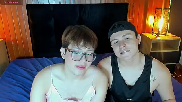 Snapshot of Boy2Boy_Aheat chatting on 10.20.25 Boy2Boy Aheat online show from 10.20.25
