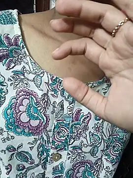 anayahotty online show from 10.02.25