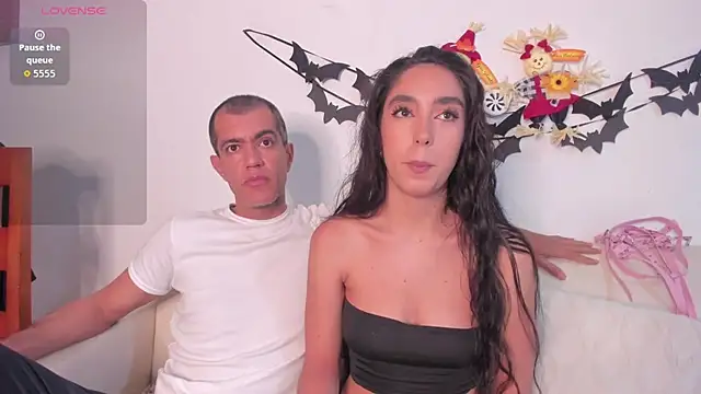 Snapshot of jazmin_aladdin chatting on 10.15.25 jazmin aladdin online show from 10.15.25