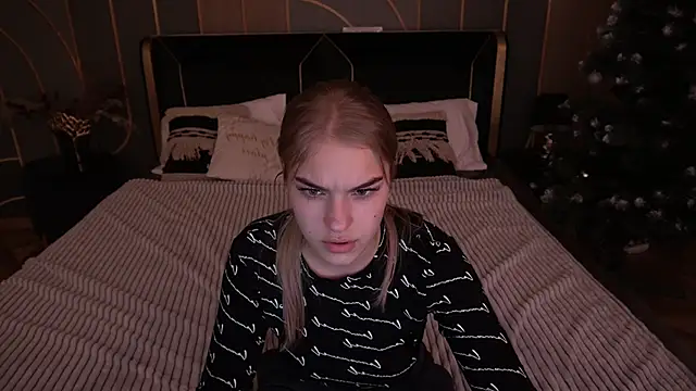 AlinaLiii online show from 01.14.26