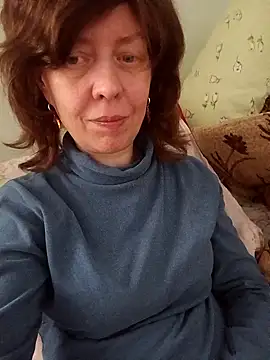 MARYNAMilff online show from 10.25.25