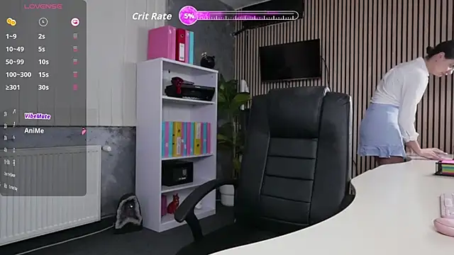 Snapshot of OfficeGirls chatting on 09.24.25 OfficeGirls online show from 09.24.25