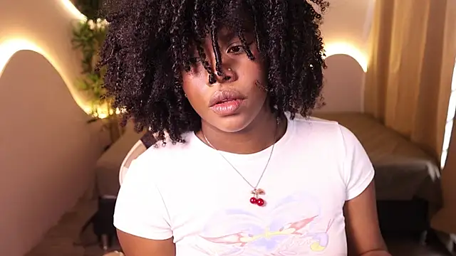 Snapshot of kehlannis_ chatting on 10.09.25 kehlannis online show from 10.09.25