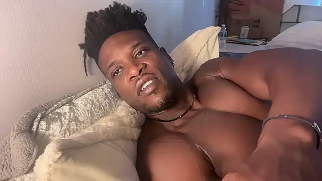 MrDaddyBlackNi9e online show from 09.24.25