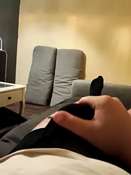 Snapshot of Silberkrone chatting on 10.18.25 Silberkrone online show from 10.18.25