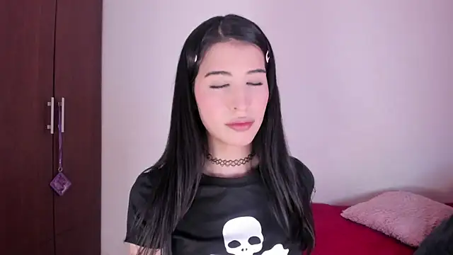 ScarlettRosetti online show from 12.18.25