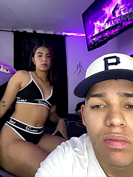 Snapshot of BoomChikaWow chatting on 09.27.25 BoomChikaWow online show from 09.27.25