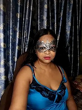 Snapshot of Big_Ass_Nikita chatting on 10.08.25 Big Ass Nikita online show from 10.08.25