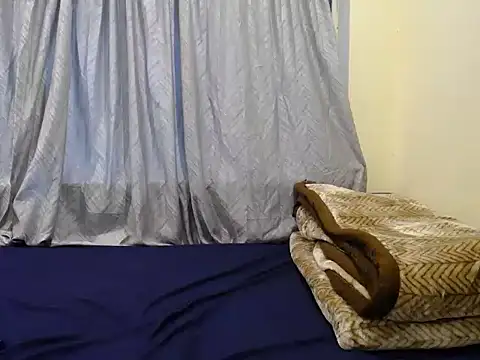 Snapshot of Juiceybileh chatting on 09.26.25 Juiceybileh online show from 09.26.25