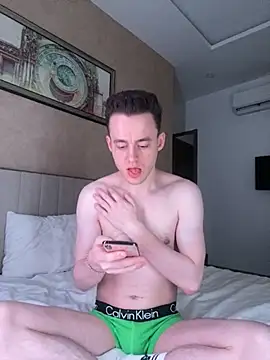 Snapshot of Vaso69_ chatting on 10.02.25 Vaso69 online show from 10.02.25