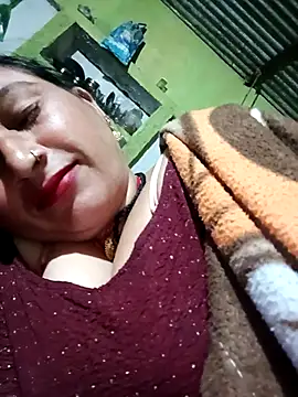 Snapshot of Haliya88 chatting on 10.31.25 Haliya88 online show from 10.31.25