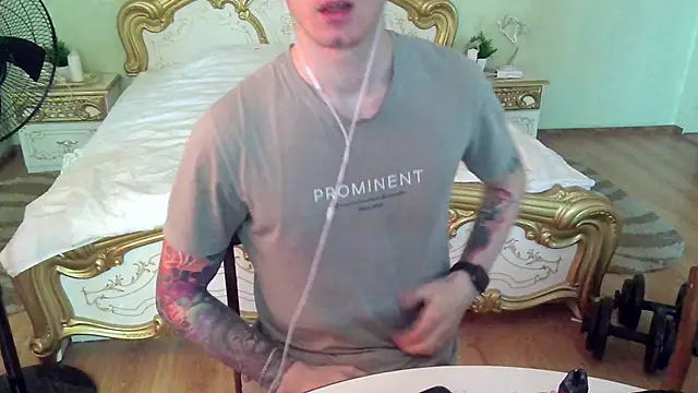 Snapshot of Cum_Arsen chatting on 09.24.25 Cum Arsen online show from 09.24.25