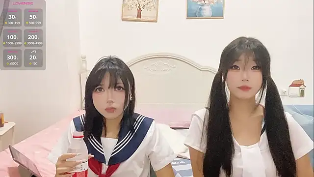 Snapshot of DD-NN chatting on 09.26.25 DD-NN online show from 09.26.25