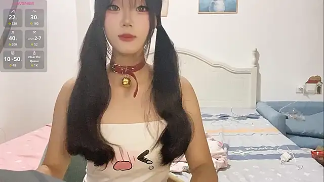 Snapshot of DD-NN chatting on 09.27.25 DD-NN online show from 09.27.25