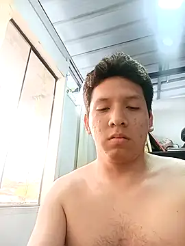 Snapshot of xxx-yz chatting on 09.24.25 xxx-yz online show from 09.24.25