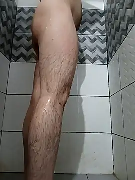 Snapshot of xxx-yz chatting on 10.19.25 xxx-yz online show from 10.19.25