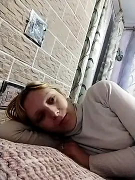 Snapshot of Ponka2011 chatting on 10.07.25 Ponka2011 online show from 10.07.25