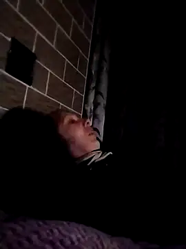 Snapshot of Ponka2011 chatting on 10.10.25 Ponka2011 online show from 10.10.25