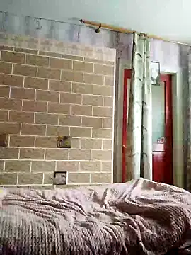 Snapshot of Ponka2011 chatting on 10.30.25 Ponka2011 online show from 10.30.25