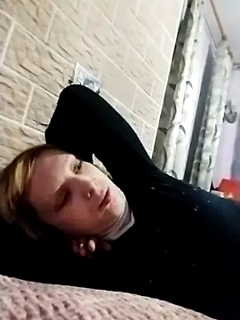 Ponka2011 online show from 11.28.25