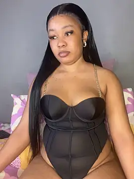 Snapshot of BlackBarbieX23 chatting on 09.26.25 BlackBarbieX23 online show from 09.26.25