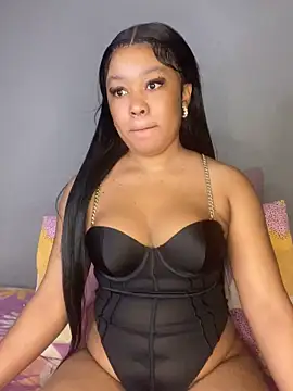 Snapshot of BlackBarbieX23 chatting on 10.06.25 BlackBarbieX23 online show from 10.06.25