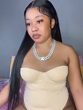 Snapshot of BlackBarbieX23 chatting on 10.11.25 BlackBarbieX23 online show from 10.11.25