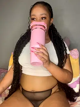 Snapshot of BlackBarbieX23 chatting on 10.28.25 BlackBarbieX23 online show from 10.28.25