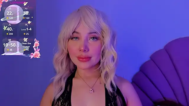 Snapshot of nicol_gw7 chatting on 10.18.25 nicol gw7 online show from 10.18.25