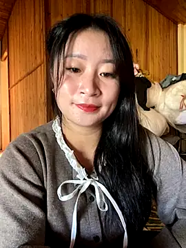 violet-00 online show from 10.30.25