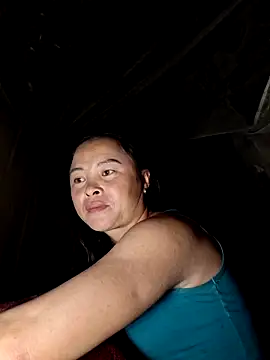 xuxulovezz online show from 10.07.25