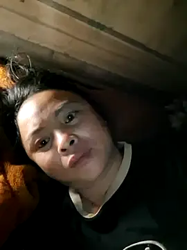 xuxulovezz online show from 11.10.25