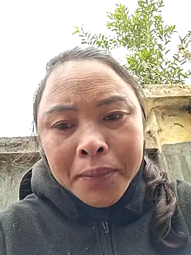 xuxulovezz online show from 11.21.25