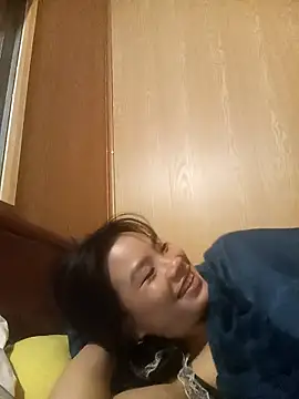 Snapshot of Suny_babyy chatting on 09.25.25 Suny babyy online show from 09.25.25